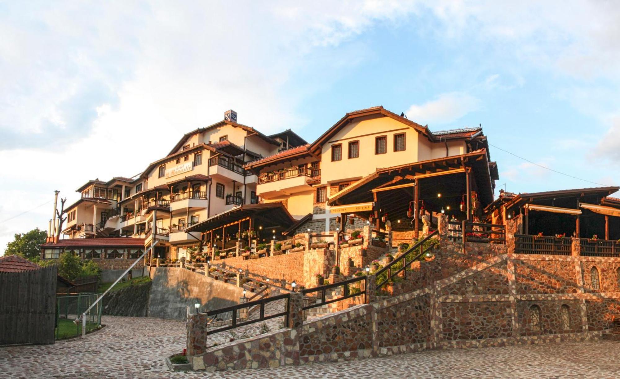 Hotel Manastir Berovo Exterior photo