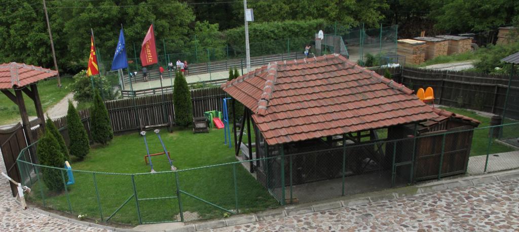 Hotel Manastir Berovo Exterior photo